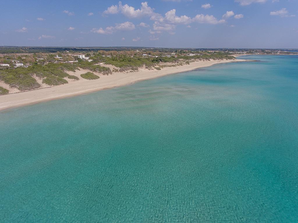 VILLA LUCREZIA PORTO CESAREO (Italia) - da 287 € | HOTELMIX